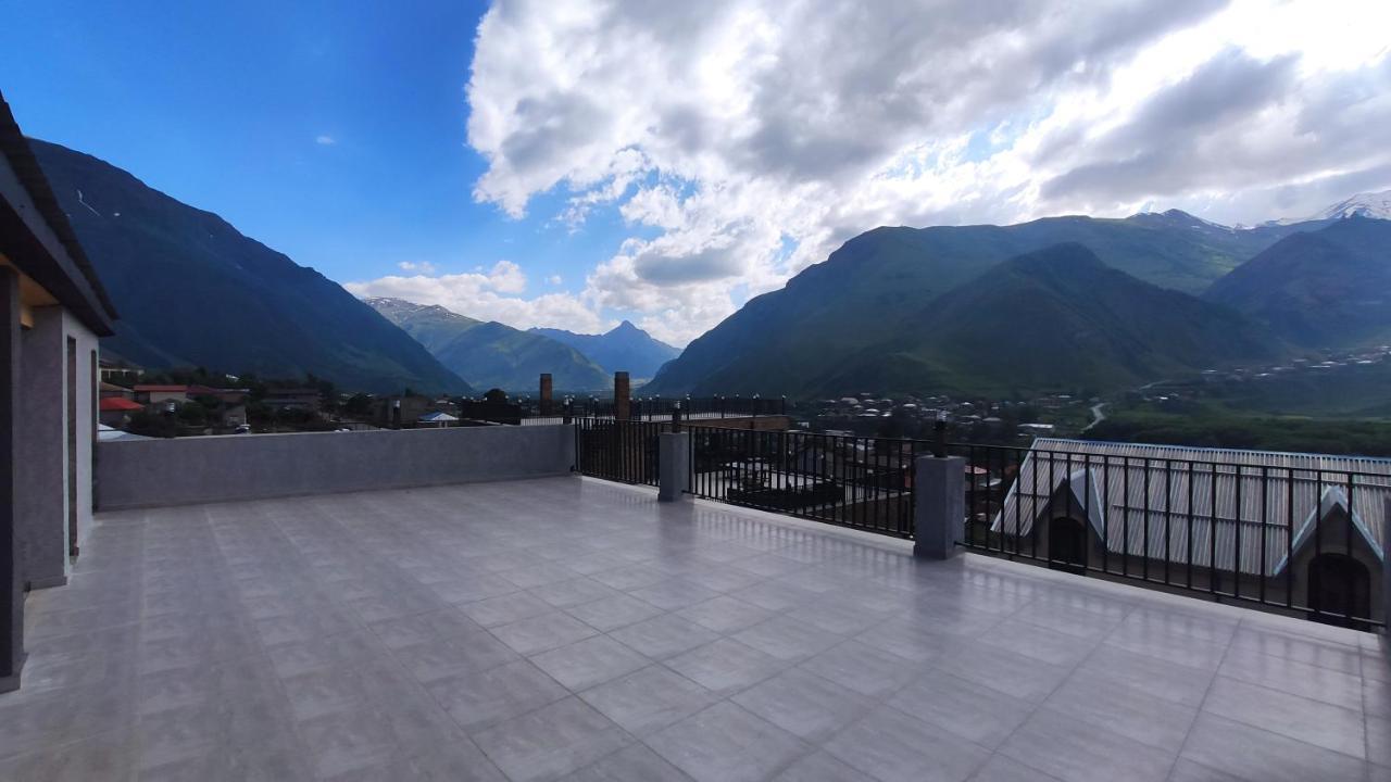Prime Hotel Kazbegi Stepantsminda Exterior foto